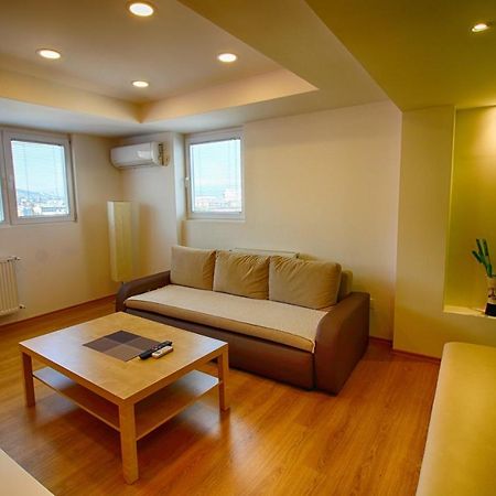 Premium 4U - City Center 50M2 - Скопие Екстериор снимка